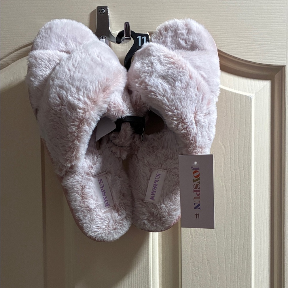 Joyspun Women's Cozy Pink Slippers